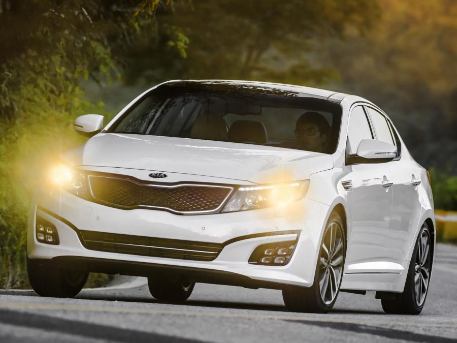  Kia Optima 2013 года  (фото 22 из 63)